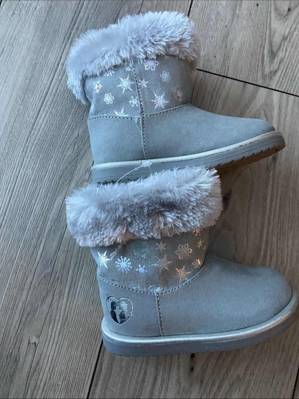 ❄️ NWOT Toddler Girl Disney Frozen Ankle Fur Boot Size 7
